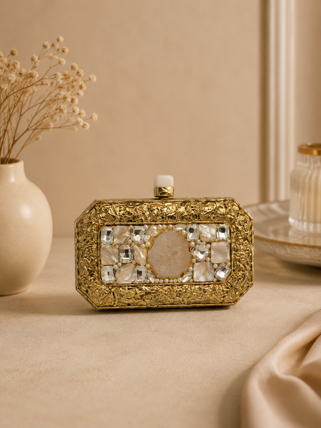 Vintage Royale